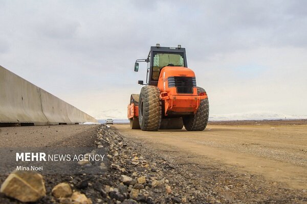 شمارش معکوس برای تکمیل جادههای ایلام؛20 همت نیاز است