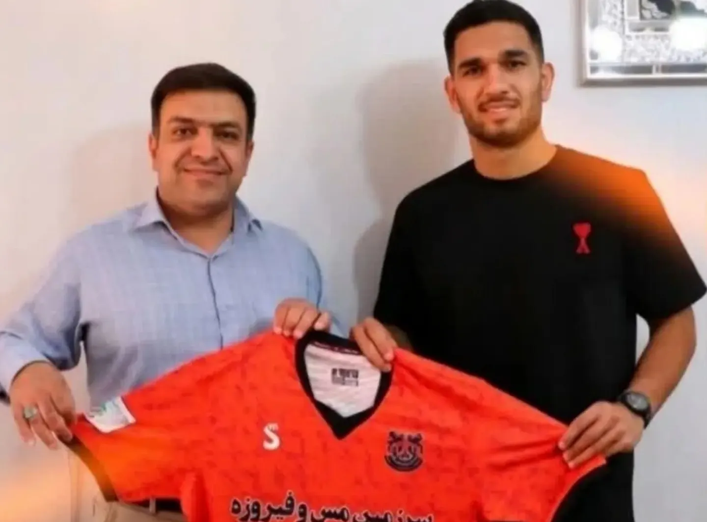 عنایتزاده هافبک پرسپولیس به مس شهربابک پیوست