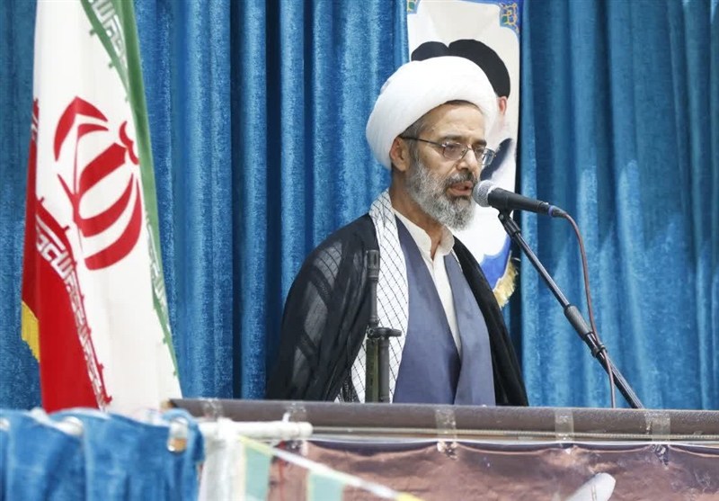 امام جمعه بجنورد: با مفسدان اقتصادی مسامحه نشود