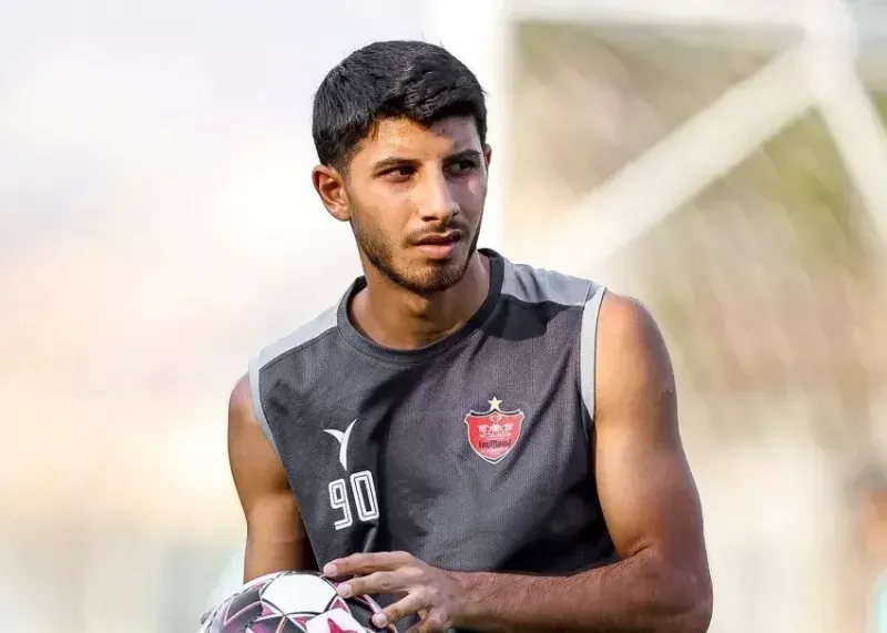 انتقال قرضی کوروش اژدهاکش از پرسپولیس به نساجی