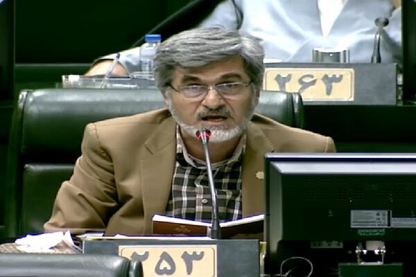 حذف مجازات اعدام و قصاص از لایحه جنایات بینالمللی؛ ادعای کوچکزاده