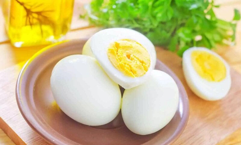 تخممرغ و سلامت کبد: بررسی ارتباطات و نکات کلیدی