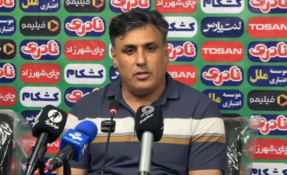 انتقاد خلیفه اصل از لغزندگی زمین پاس قوامین؛ تساوی استقلال خوزستان با پیکان