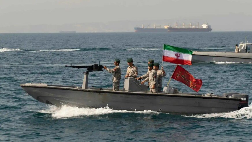 پیشنهاد میانجیهای قطری برای مدیریت عبور کشتیها از تنگه هرمز