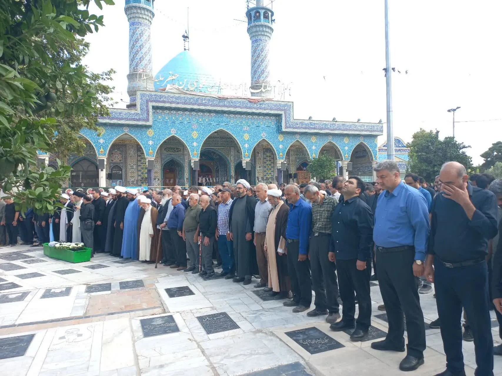 تشییع پیکر شیخ علی شریعتی در گرگان؛ حضور آیتالله نورمفید