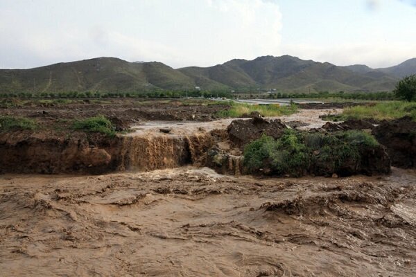 آسیب دیدن منازل روستای گوینیک در خراسان شمالی بر اثر سیلاب