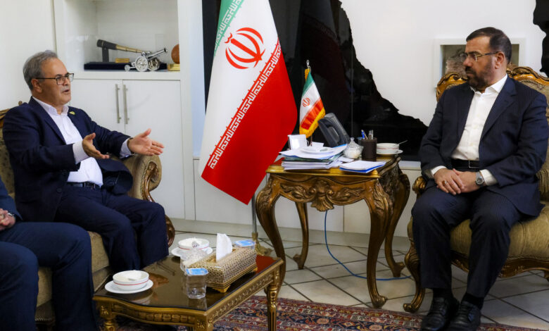 معاون وزیر جهادکشاورزی: فارس در تأمین امنیت غذایی کشور نقش دارد