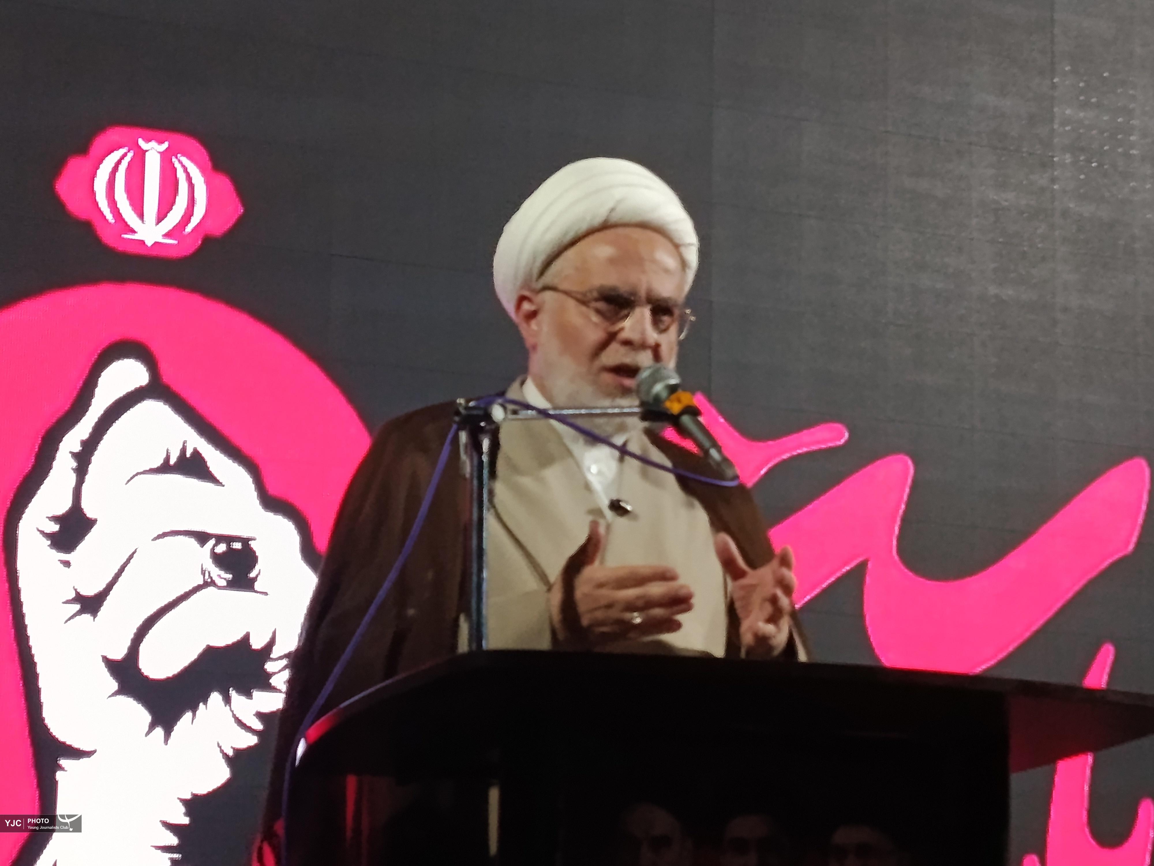 پورذهبی: انتظار واقعی امام زمان(عج) با عمل معنا پیدا میکند