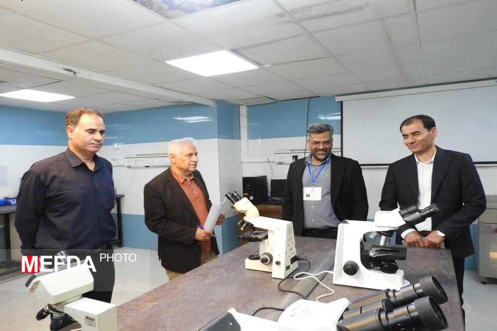 بازدید تیم ارزیاب وزارت بهداشت از دانشکده پزشکی خمین در راستای اعتبار بخشی رشته پزشکی عمومی