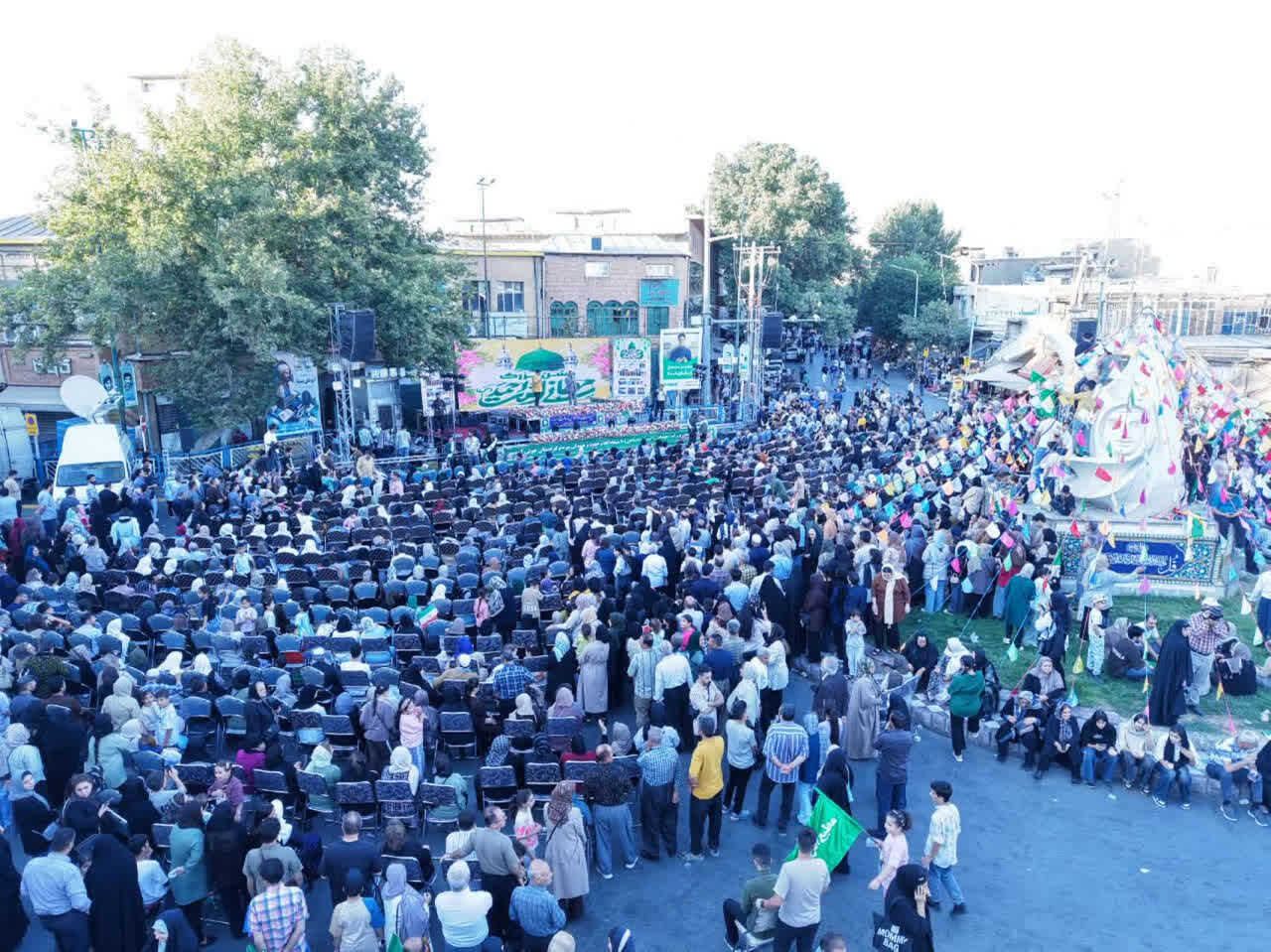 جشن وحدت در سنندج؛ خیابان فردوسی میزبان «مهمانی امت احمد»
