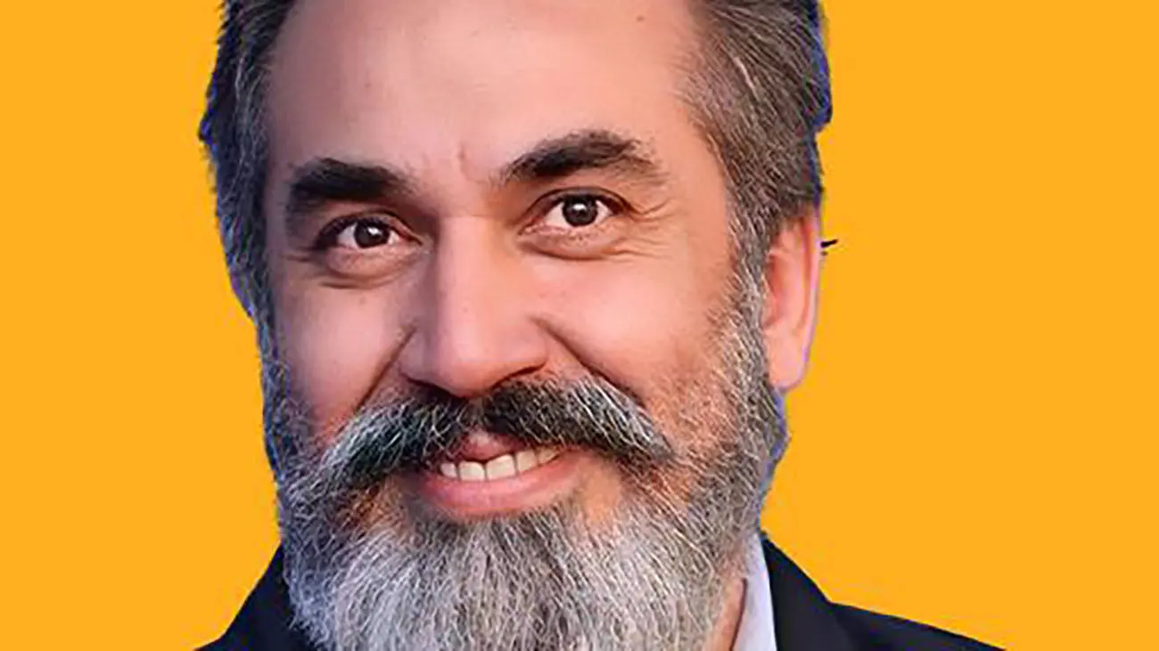 ۱۲ مرداد؛ سالروز تولد سیامک انصاری، بازیگر کمدی تلویزیون و سینما