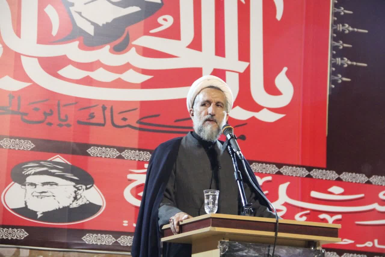 آیتالله مظفری: زیارت اربعین آموزههای توحیدی و درسهای زندگی دارد