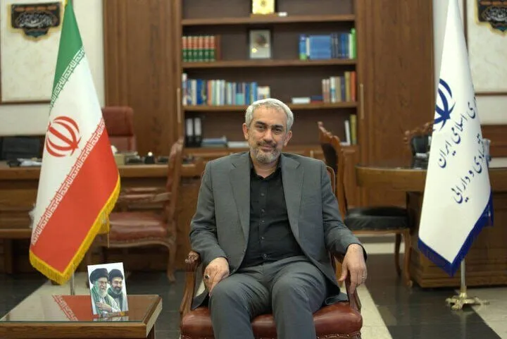 وزیر اقتصاد: آمریکاییها دوباره عزم مردم ایران را امتحان کردند