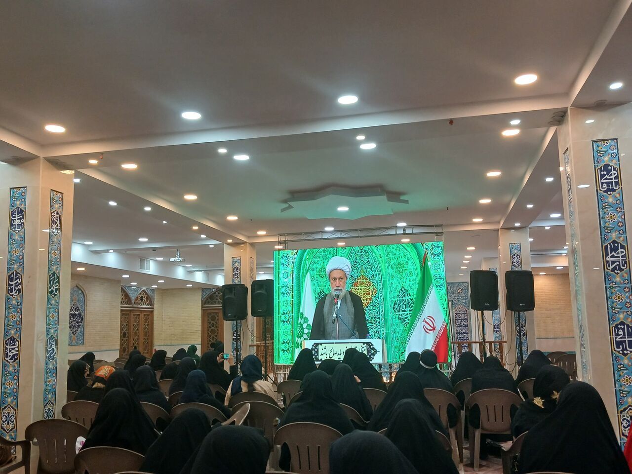 آیتالله دژکام: مسجد باید در جامعه دینی محور باشد