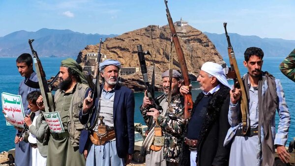 قنادباشی: درد مشترک عربستان و امارات را در مقابل یمن قرار داده است
