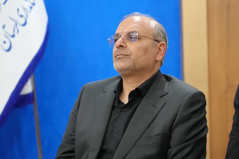 نماینده مجلس: دارو با خودرو تفاوت دارد