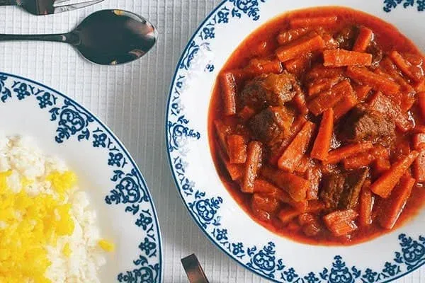 طرز تهیه خورشت هویج تبریزی