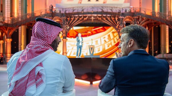 ۲۵۰ میلیون دلار برای یک عکس؛ هزینه سنگین بن سلمان برای انتقال جام ورزشهای الکترونیک به پاریس