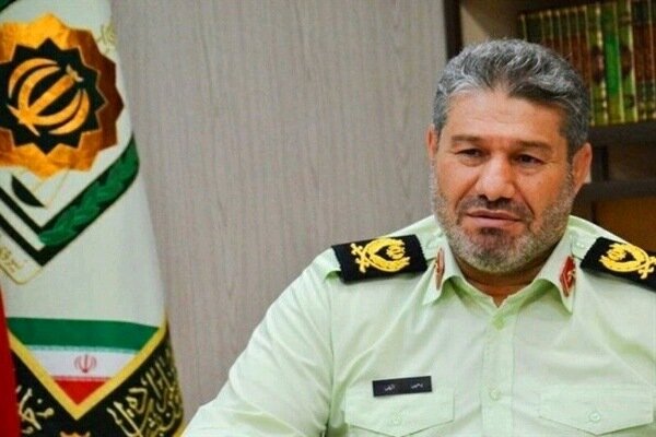 بازگشت کیف حاوی طلا و وجه نقد توسط مأمور پلیس در دیواندره
