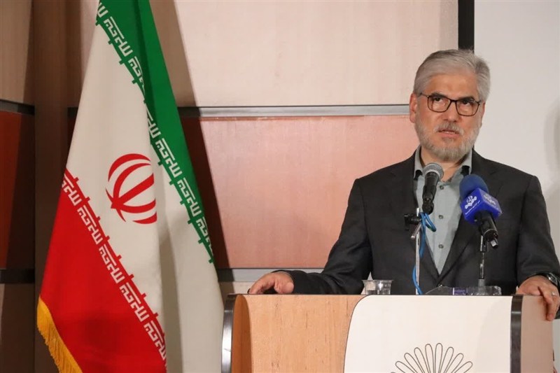 سیمایی صراف: محدودیتهای داخلی نباید به خودتحریمی علمی منجر شود
