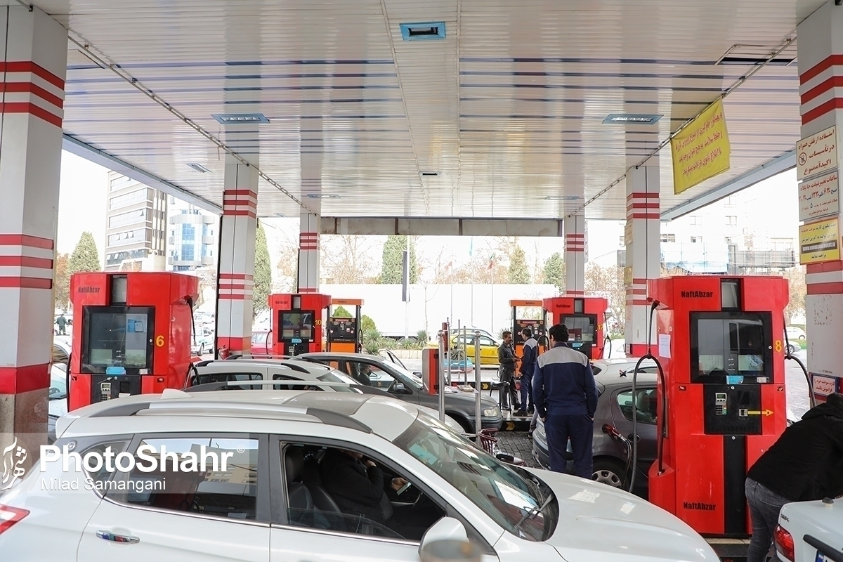 سوختگیری در ۱۷ جایگاه بنزین مشهد صرفاً با کارت سوخت شخصی