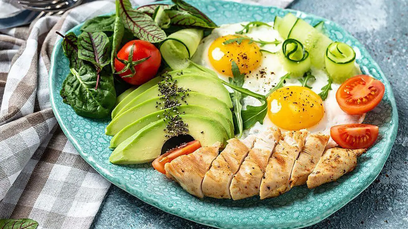 کاهش وزن با رژیم کمکربوهیدرات؛ فراتر از حذف نان و برنج