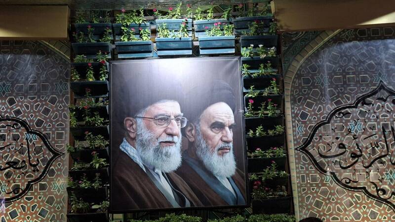 آغاز مراسم بزرگداشت چهلم شهید محمدعلی جعفری در حرم امام رضا (ع)