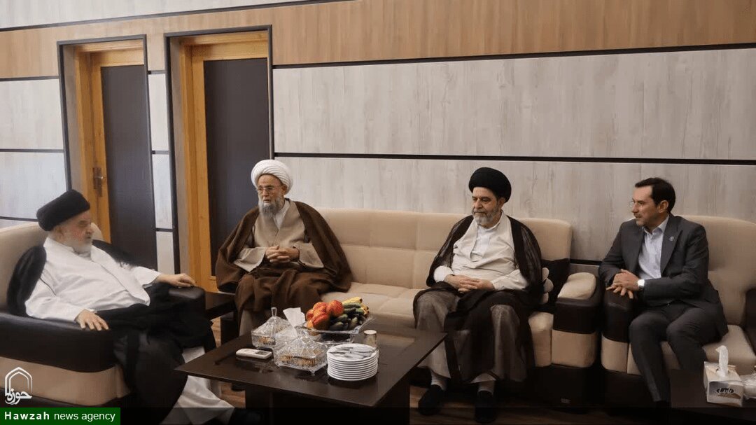 تکیه بر توانمندی‌های داخلی؛ راهکار نماینده آیت‌الله سیستانی برای مقابله با مهاجرت نخبگان