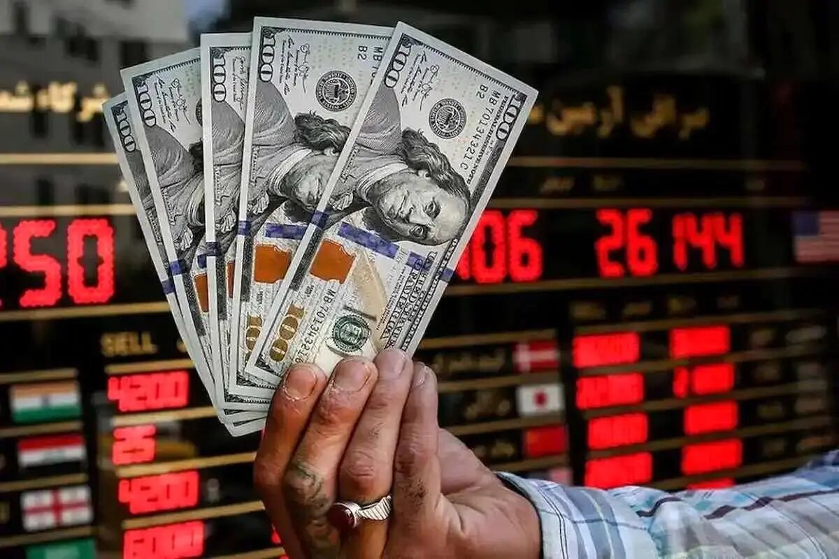 پیشبینی کارشناس درباره قیمت دلار تا پایان سال: به کانال 25-27 میرسد؟
