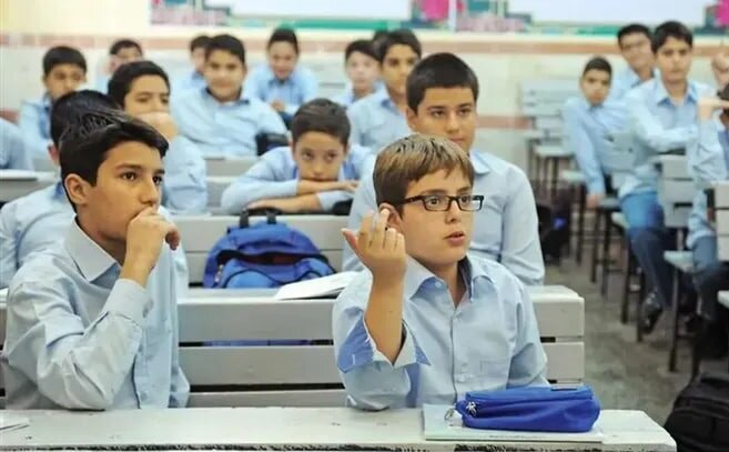 معلم: مرور تابستانی نباید تکرار بی‌هدف باشد!
