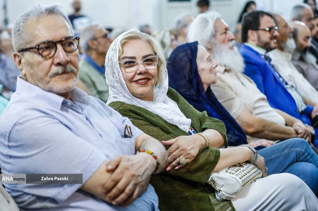 حسرت افسانه چهره‌آزاد برای بازی در نقش جوانی مادربزرگش