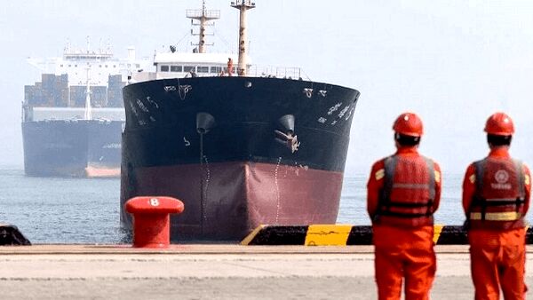 پاسخ تند پکن به واشینگتن؛ ممنوعیت اجرای تحریمهای نفتی آمریکا در چین