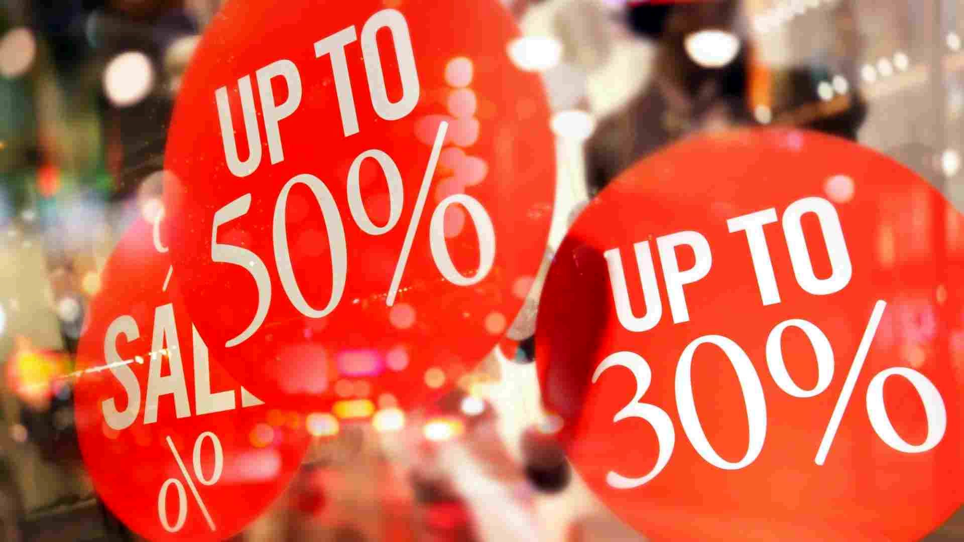 تخفیف‌های 70درصدی فروشگاه‌های اینترنتی: واقعی‌اند یا فریب؟