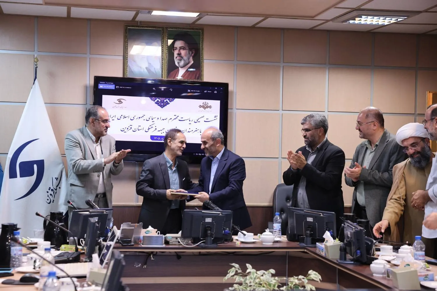 تقدیر رئیس رسانه ملی از استاد خوشنویسی قزوین