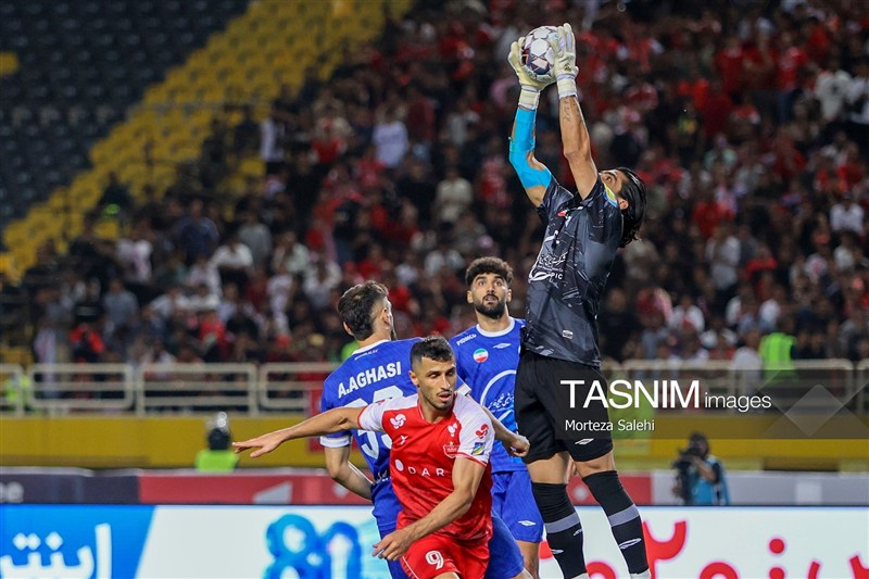 برنده واقعی دربی ۱۰۷ از نگاه فلاحت‌زاده؛ ستایش جسارت آبی‌ها و هنر آسانی