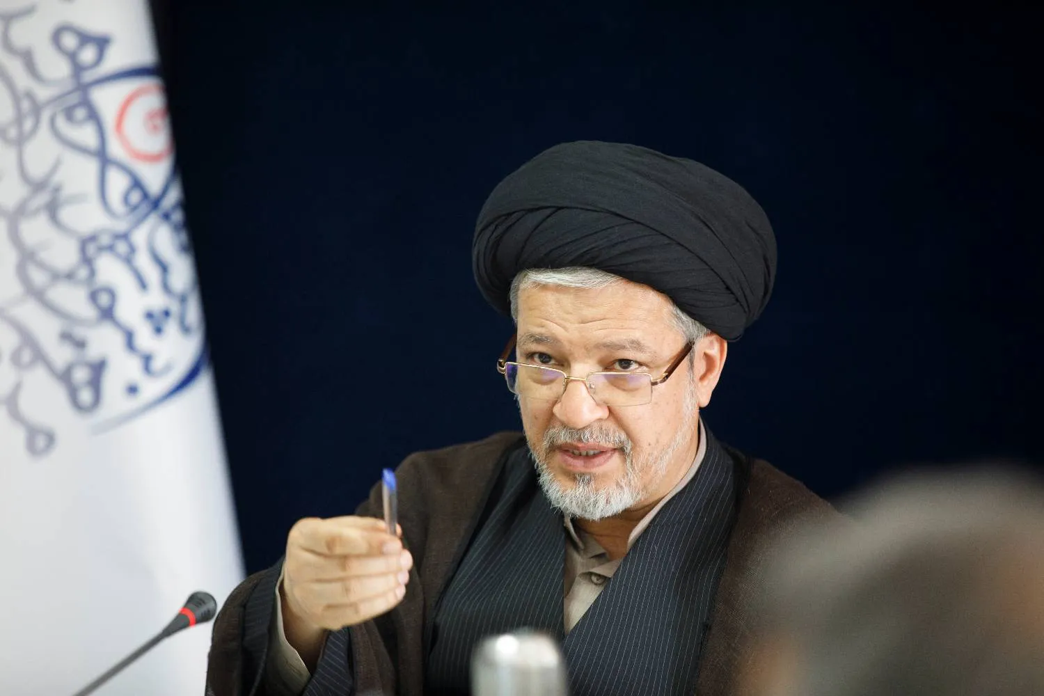 دو فضایی شدن انسان در عصر هوش مصنوعی؛ از نورون‌ها تا تلگراف