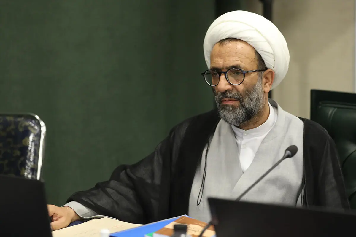 سلیمی: قانون تأکیدی بر «پخش زنده» جلسات علنی مجلس ندارد