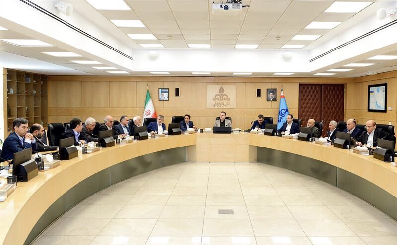 اولویت بازسازی واحدهای جنگ‌زده و تقویت نقش رگولاتوری در صنعت پتروشیمی