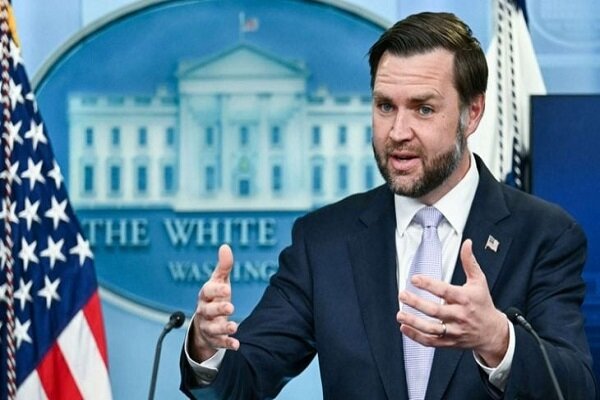ونس: هدف آمریکا تضمین آزادی تجارت در تنگه هرمز است