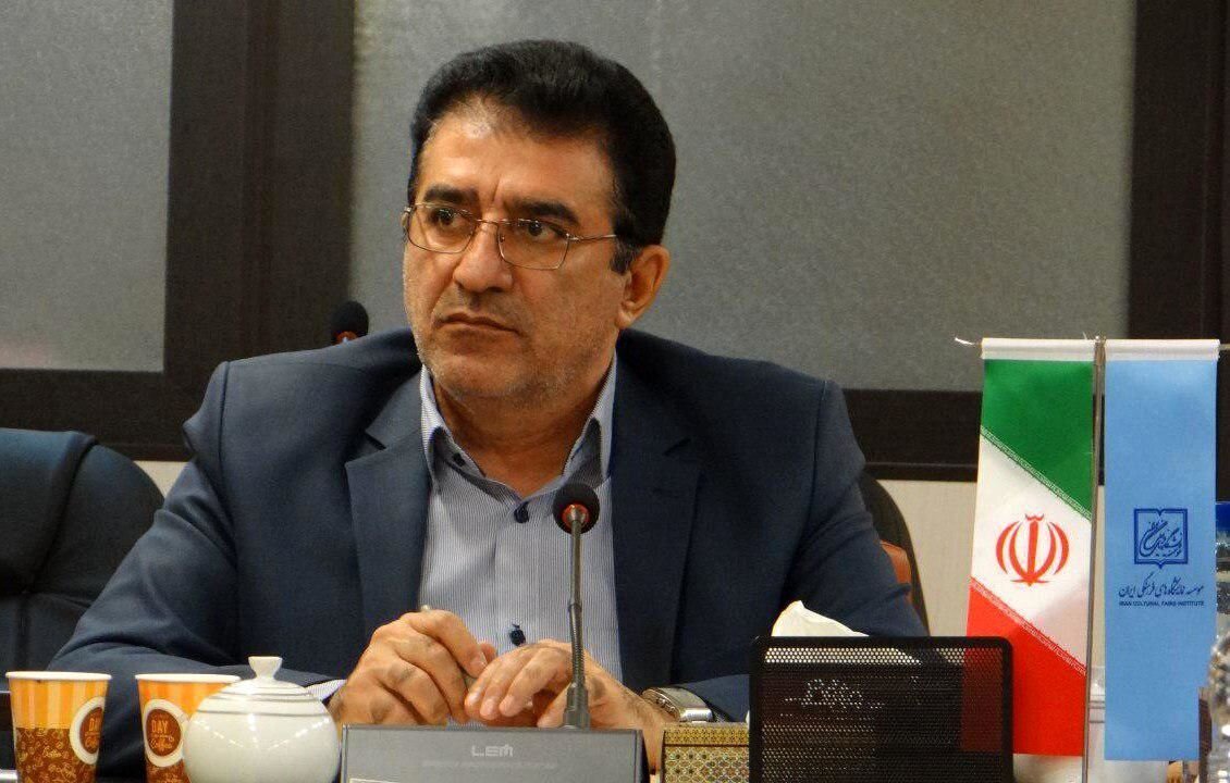 قادر آشنا: پوشش ایرانی-اسلامی رکنی از مقاومت فرهنگی در برابر غرب