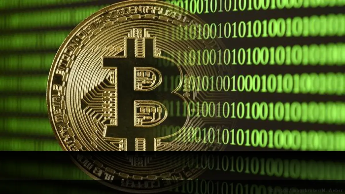 کاهش قیمت بیت کوین به زیر 90 هزار دلار؛ نوسانات بازار ادامه دارد