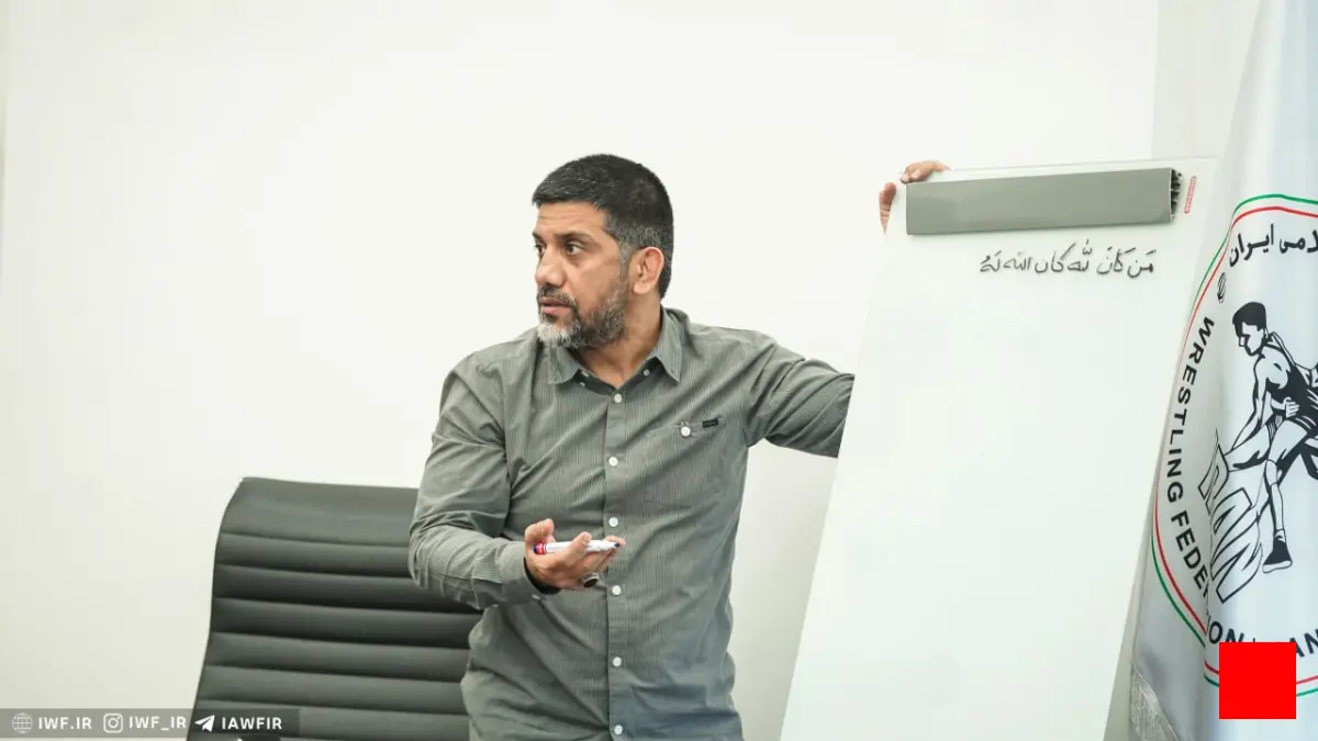 دبیر: احمد جوان به یک شرط اخراج میشود