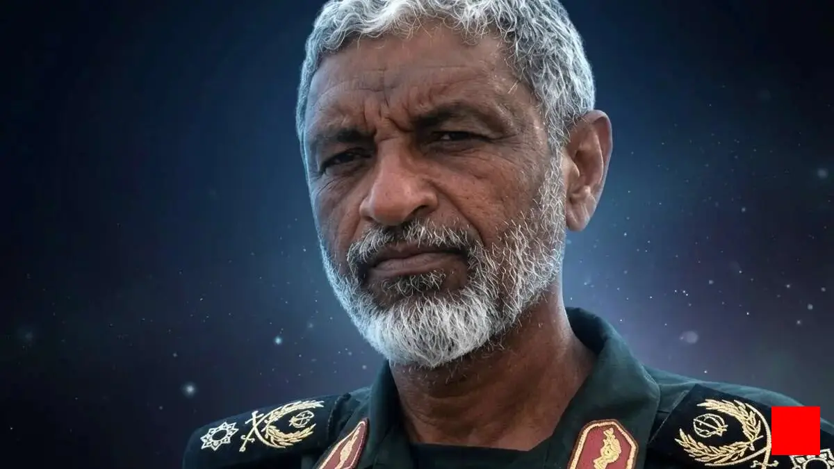 دریادار عظمایی فرمانده جدید نیروی دریایی سپاه شد