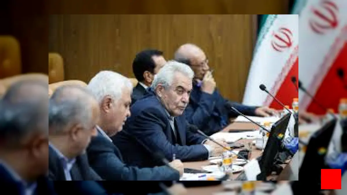تسویه بدهی مراکز درمانی تا ۱۴۰۴ و تشکیل کارگروه حل مسائل بازنشستگ